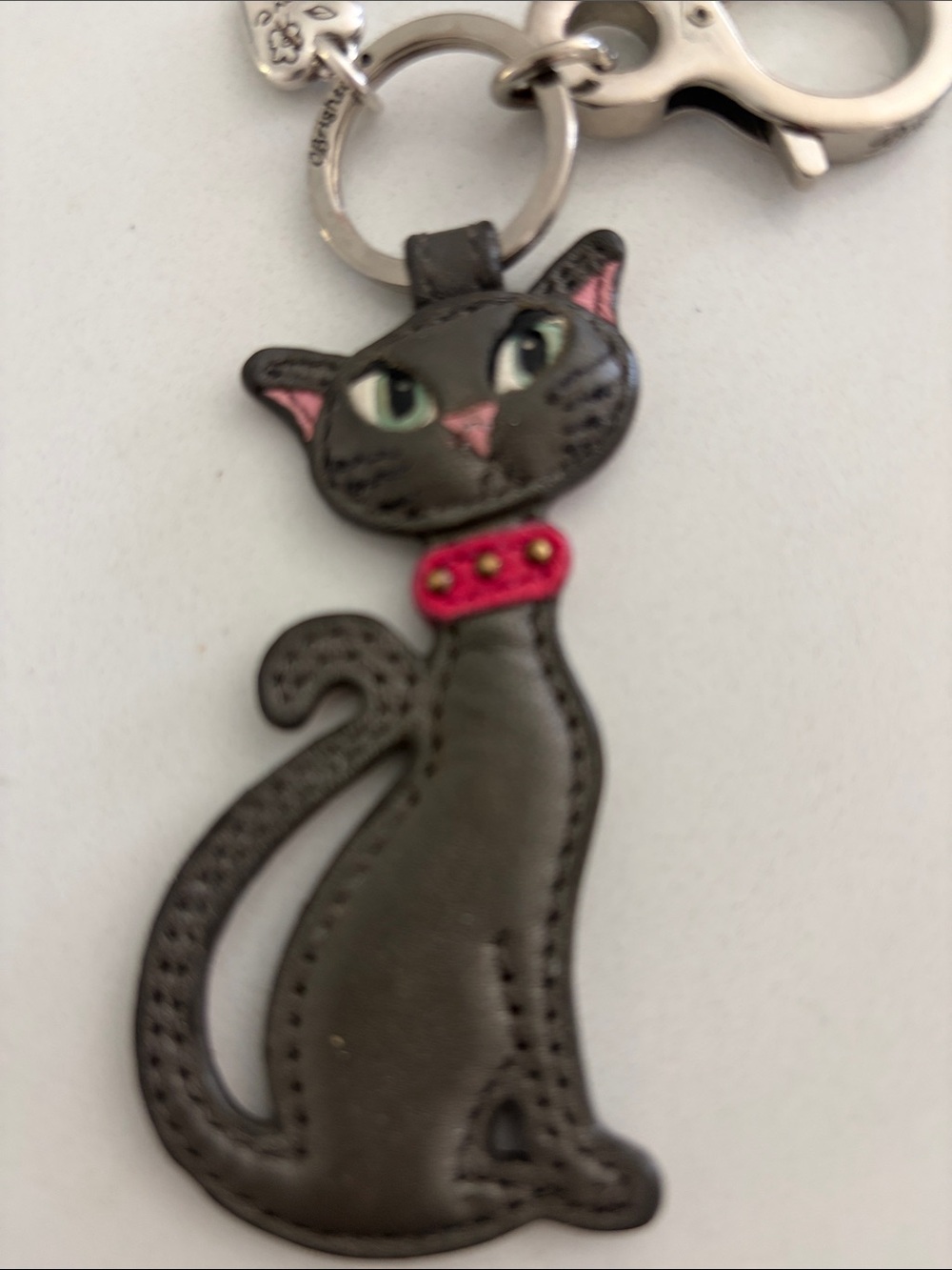 Brighton "Cleo" Grey Leather Cat Bag Charm & Key Fob - EUC Retail $50 - Picture 5 of 6